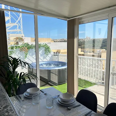 Pergola Penthouse * Xaghra