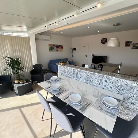 Pergola Penthouse Xaghra